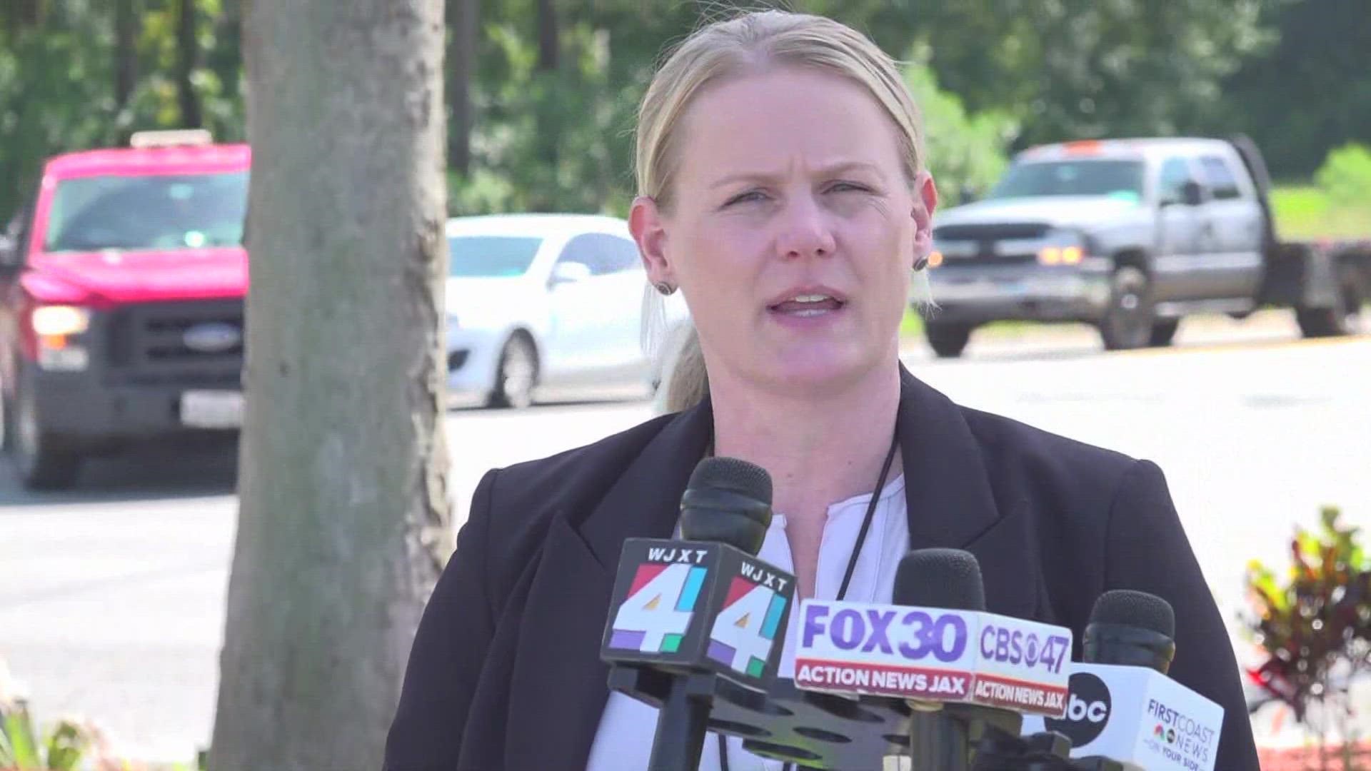 Jacksonville Sheriff's Office Sergeant Barnes press briefing about a shooting that occurred at 460 Lane Ave S.