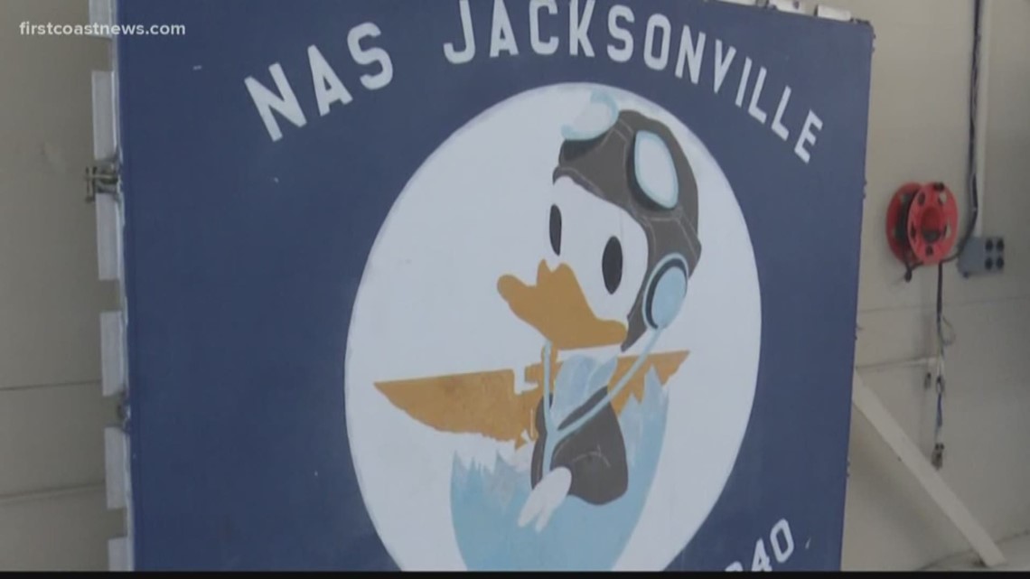 Florida students expected to be OK after 'falling out' at NAS Jax - Vimarsana News