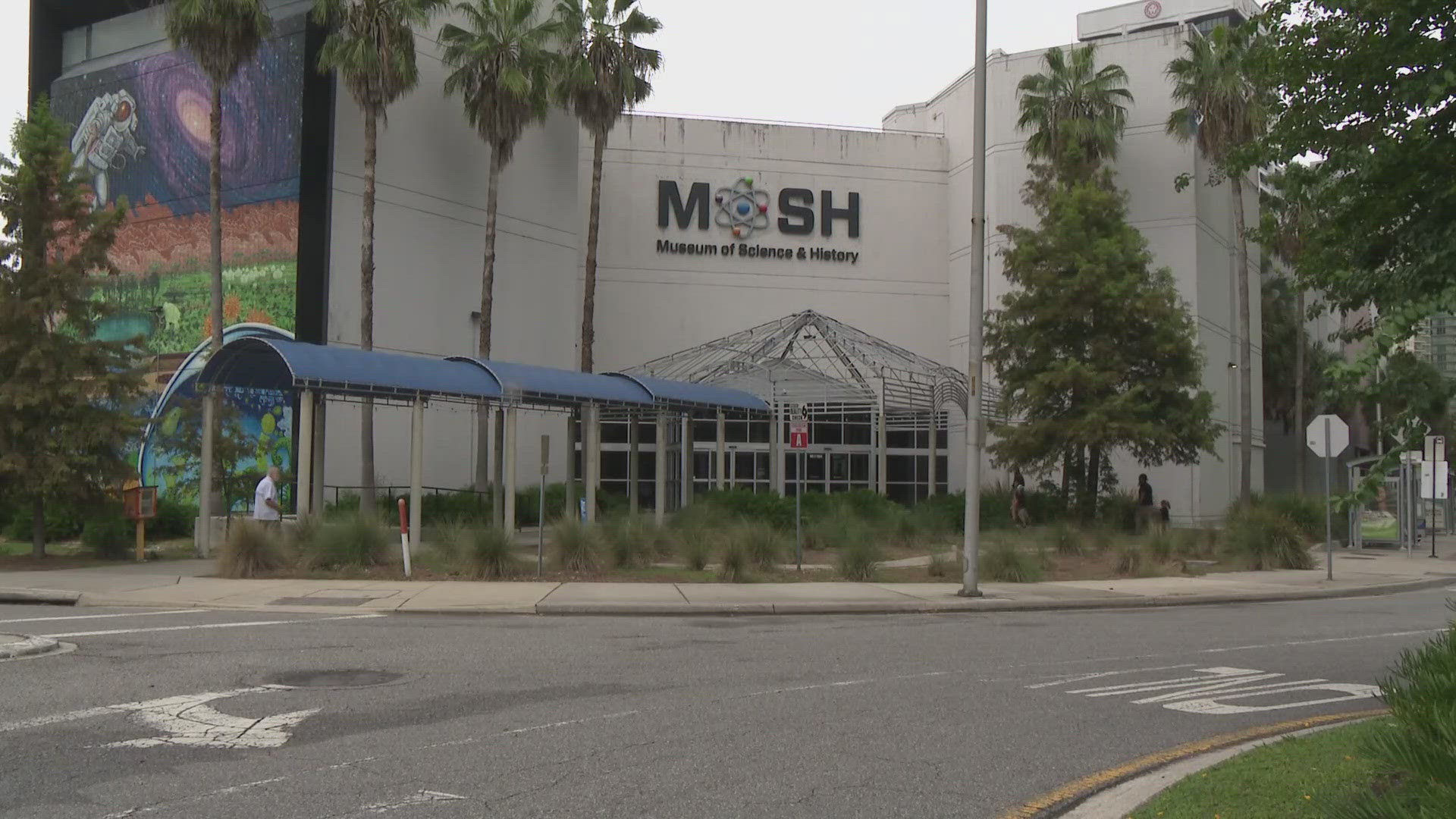 Jacksonville families were attending MOSH for the last time Sunday, as they close the doors to their Southbank location ahead of their move across the river.