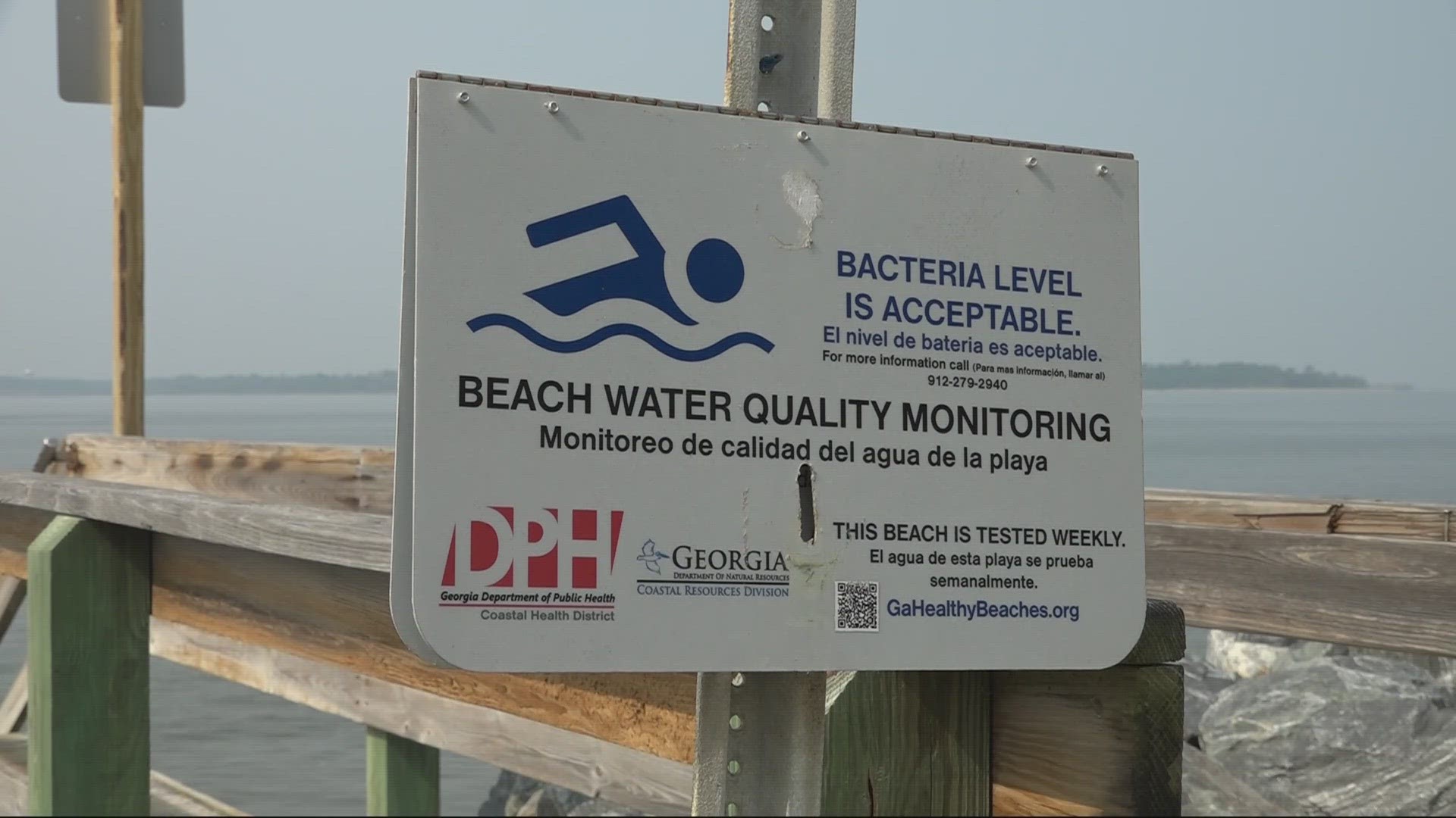 A report from Environment America states beaches with the most potentially unsafe days were in Glynn County last year.