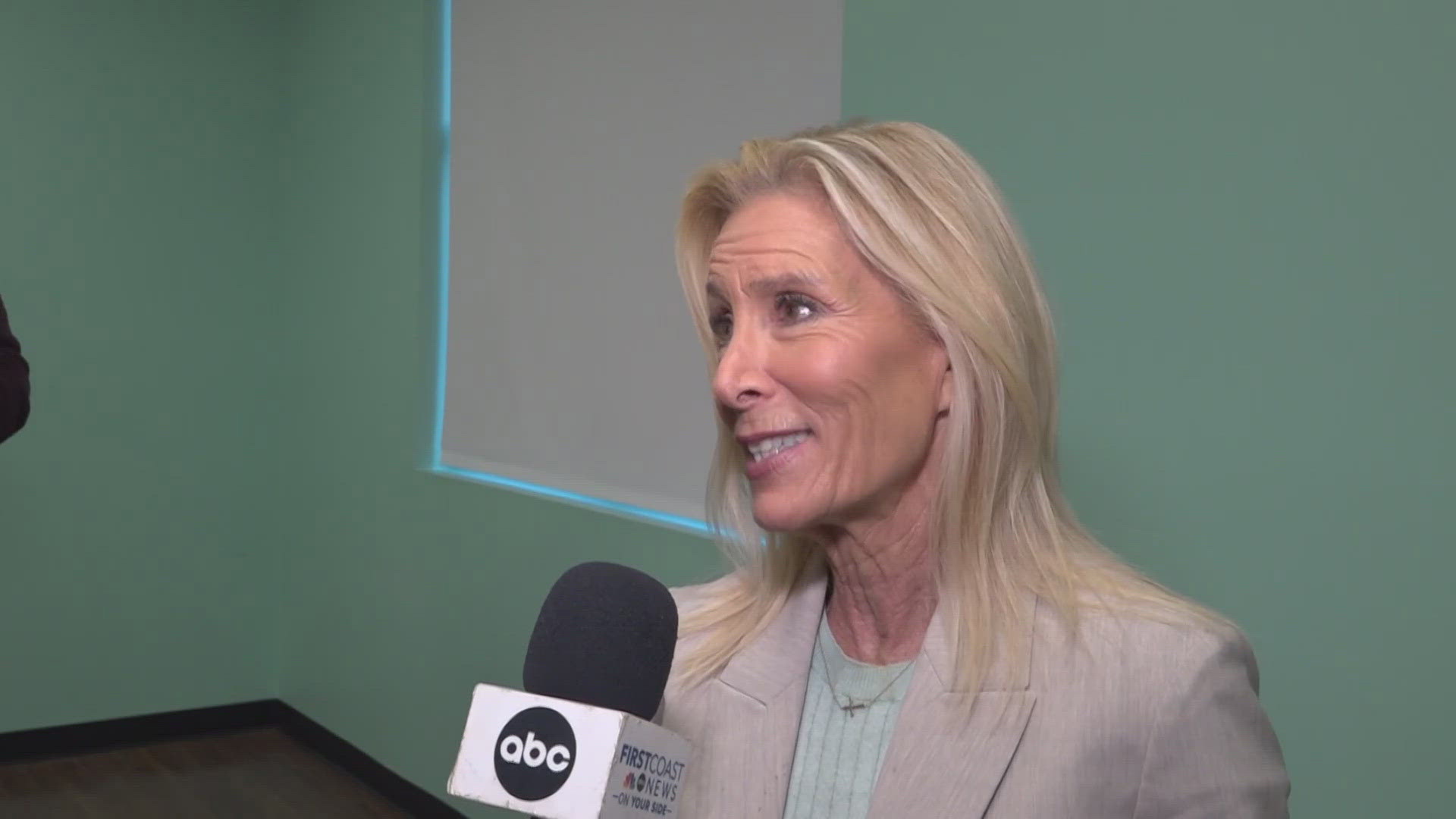 It was the first in a series of town hall sessions Mayor Donna Deegan is holding to get feedback from residents. 