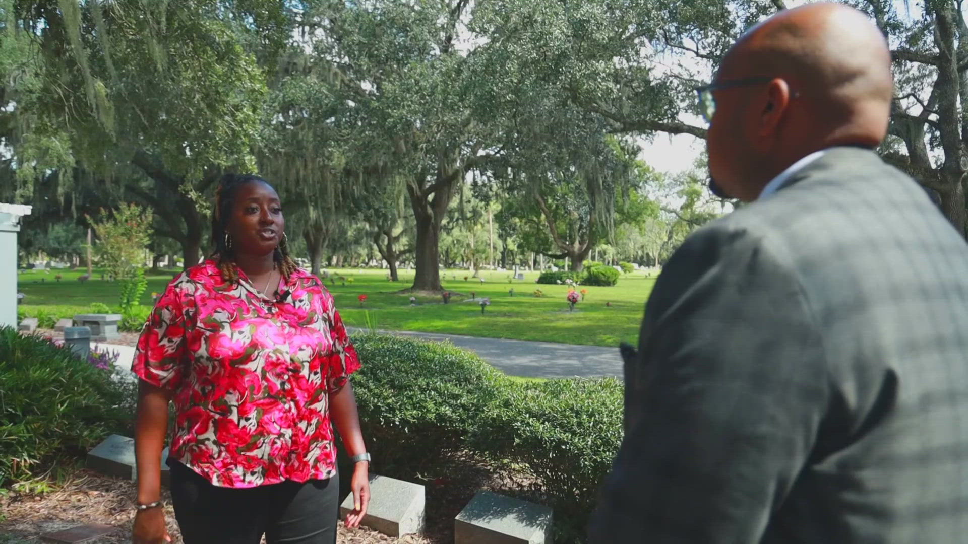 Missing headstones. Shattered pictures. Broken promises. Families say a Jacksonville business failed them in grief. They turned to Ask Anthony for answers.