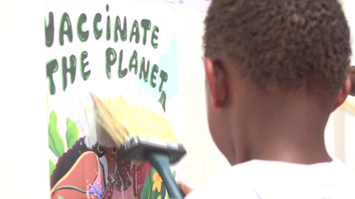 New mural in Jacksonville spreads vaccine awareness
