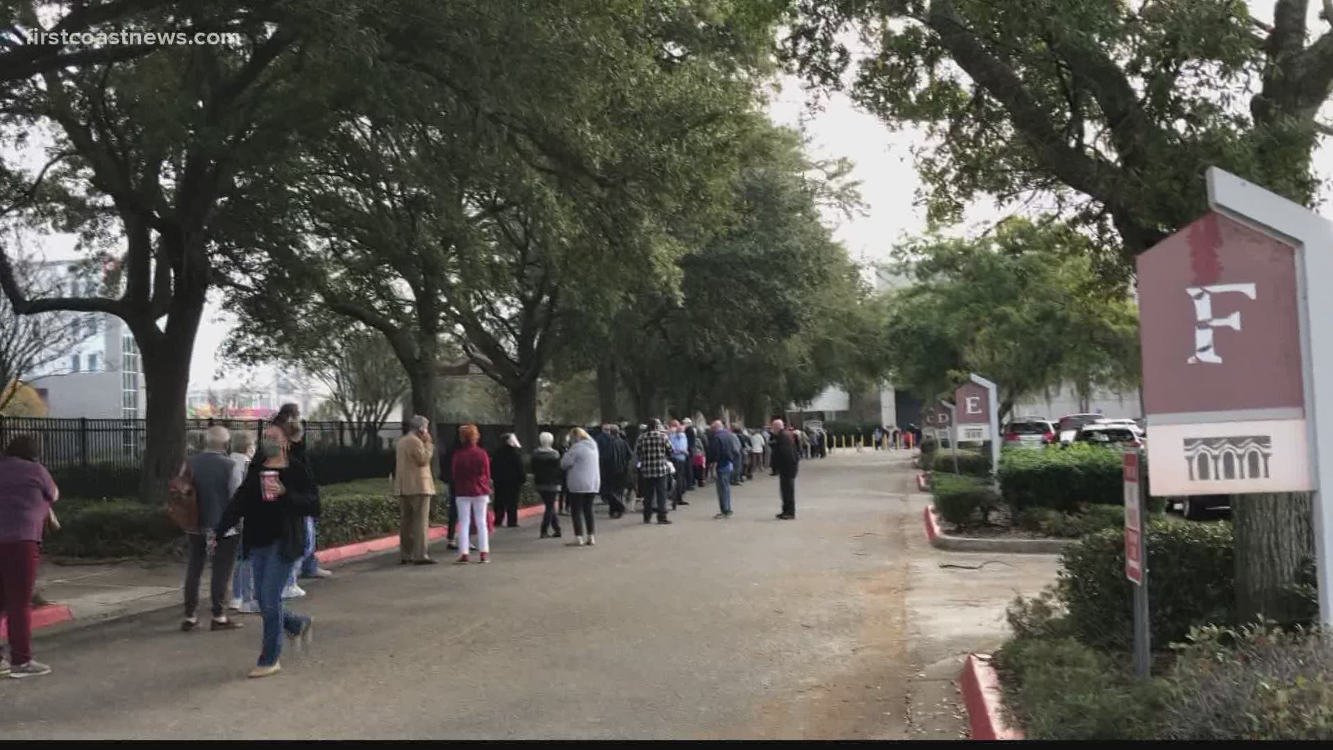 St. Johns County Health Department sees long lines during vaccine distribution