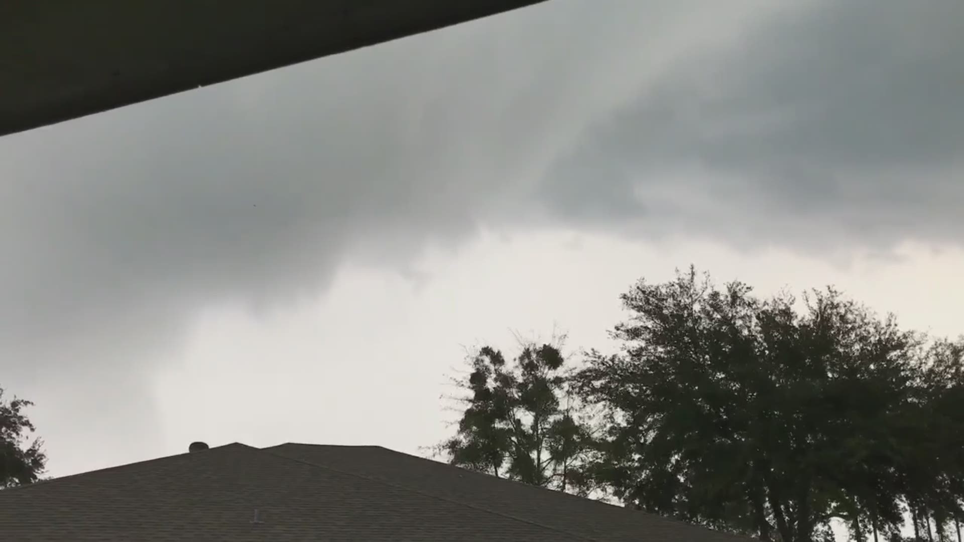 A First Coast News viewer sent us this video of a Tornado passing by a home in Kingsland.