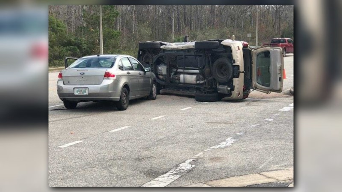 TRAFFIC ALERT Crash with injuries on Old St Augustine Rd, JFRD responding