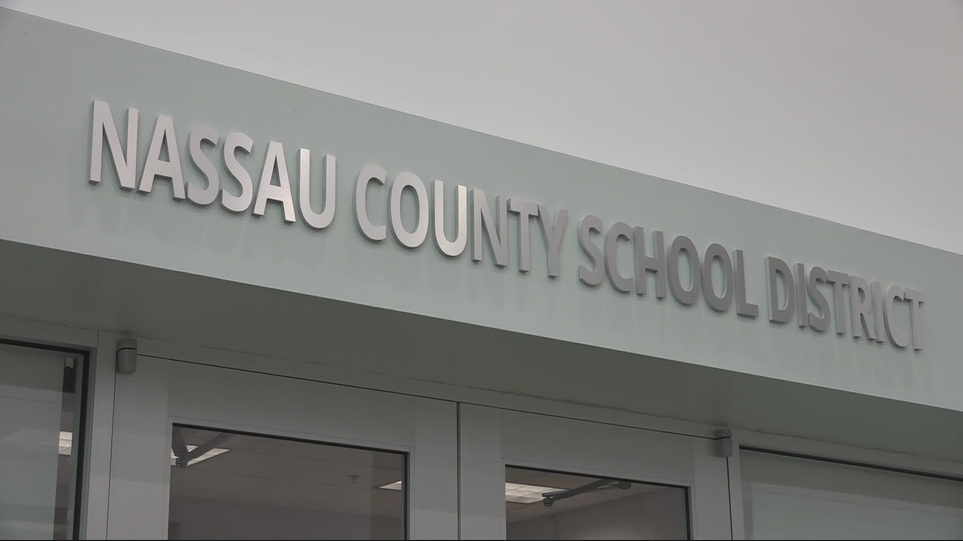 A long time educator said HB 1445 and SB 256 are intended to "bust up" teachers unions across the state.