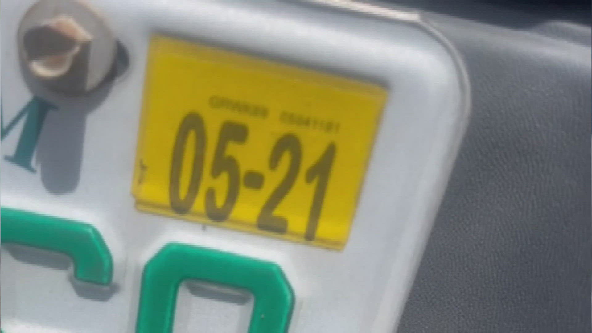 Nearly 700,000 Florida drivers have expired tags, and according to recent data from Carfax, Florida is sixth in the country for most expired vehicle registrations.