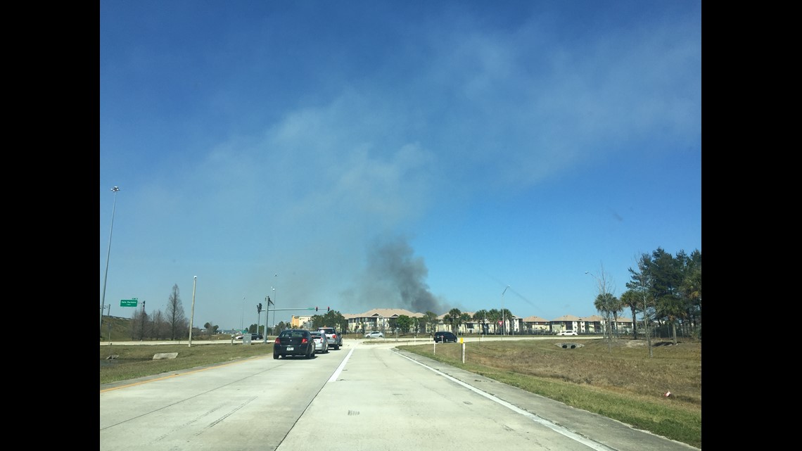 Photos: Out of control fire on southside Jacksonville | firstcoastnews.com