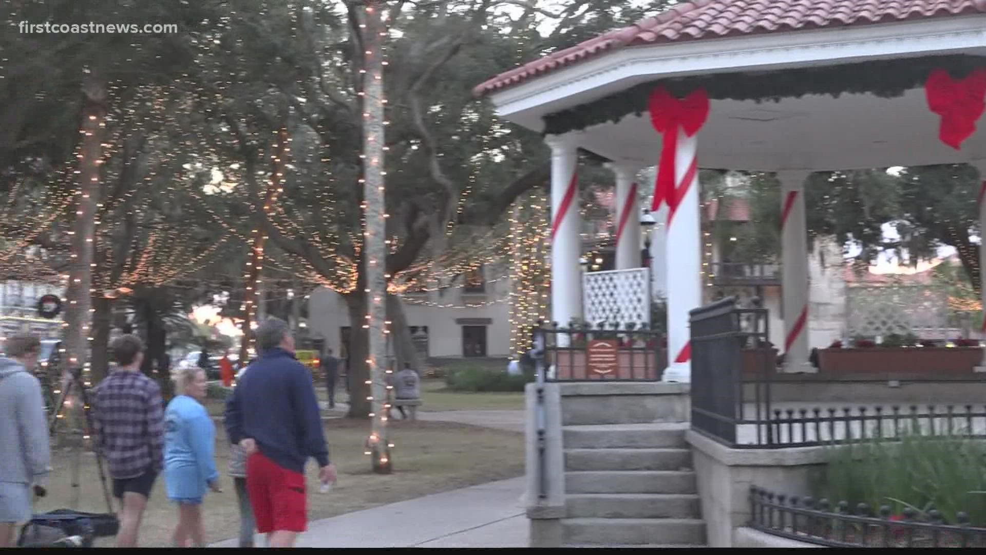 Crowds flock to St. Augustine for Nights of Lights