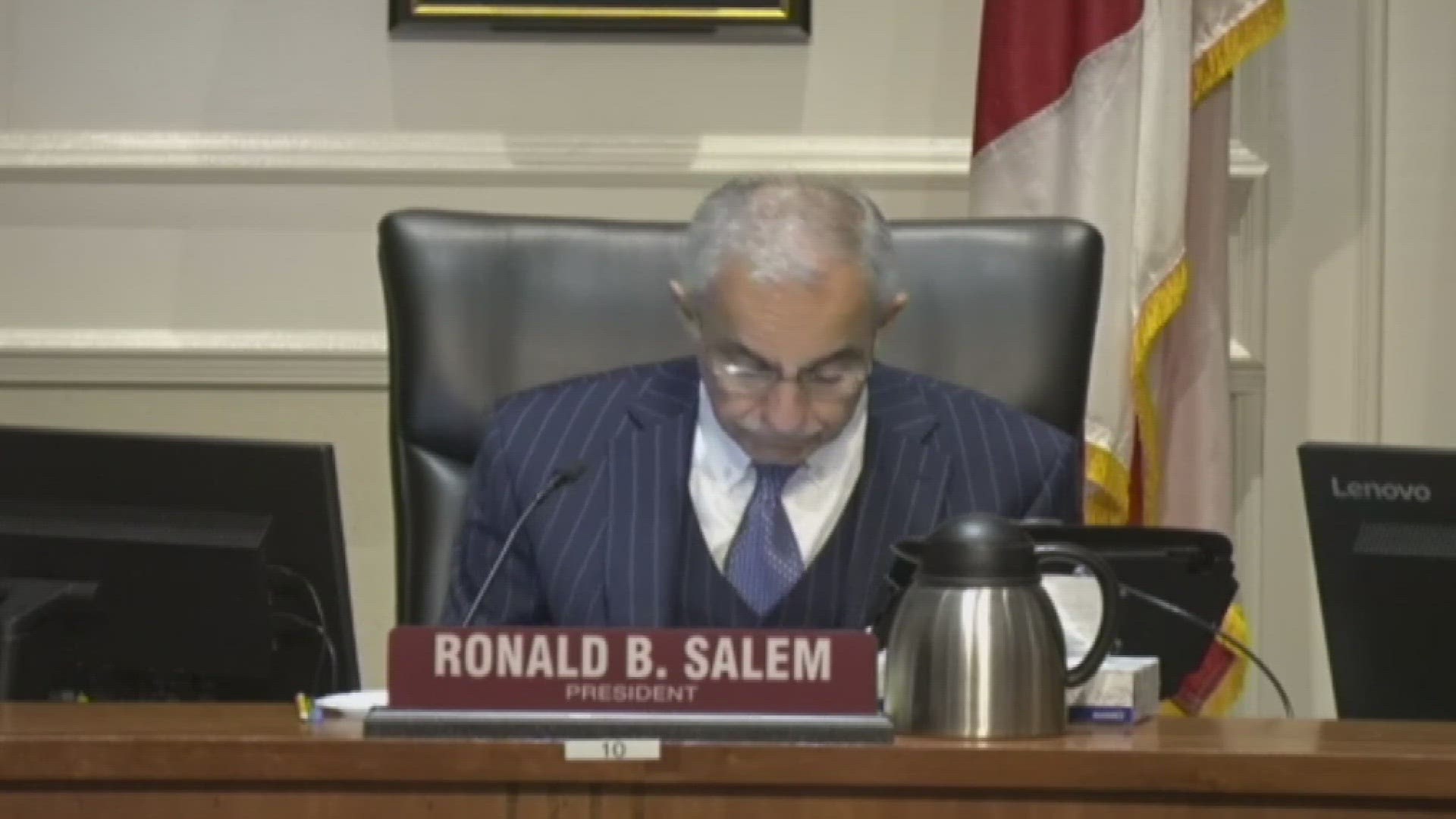 The resolution was in support of Israel and its "right to defend itself." Council President Ron Salem was the only "no" vote.