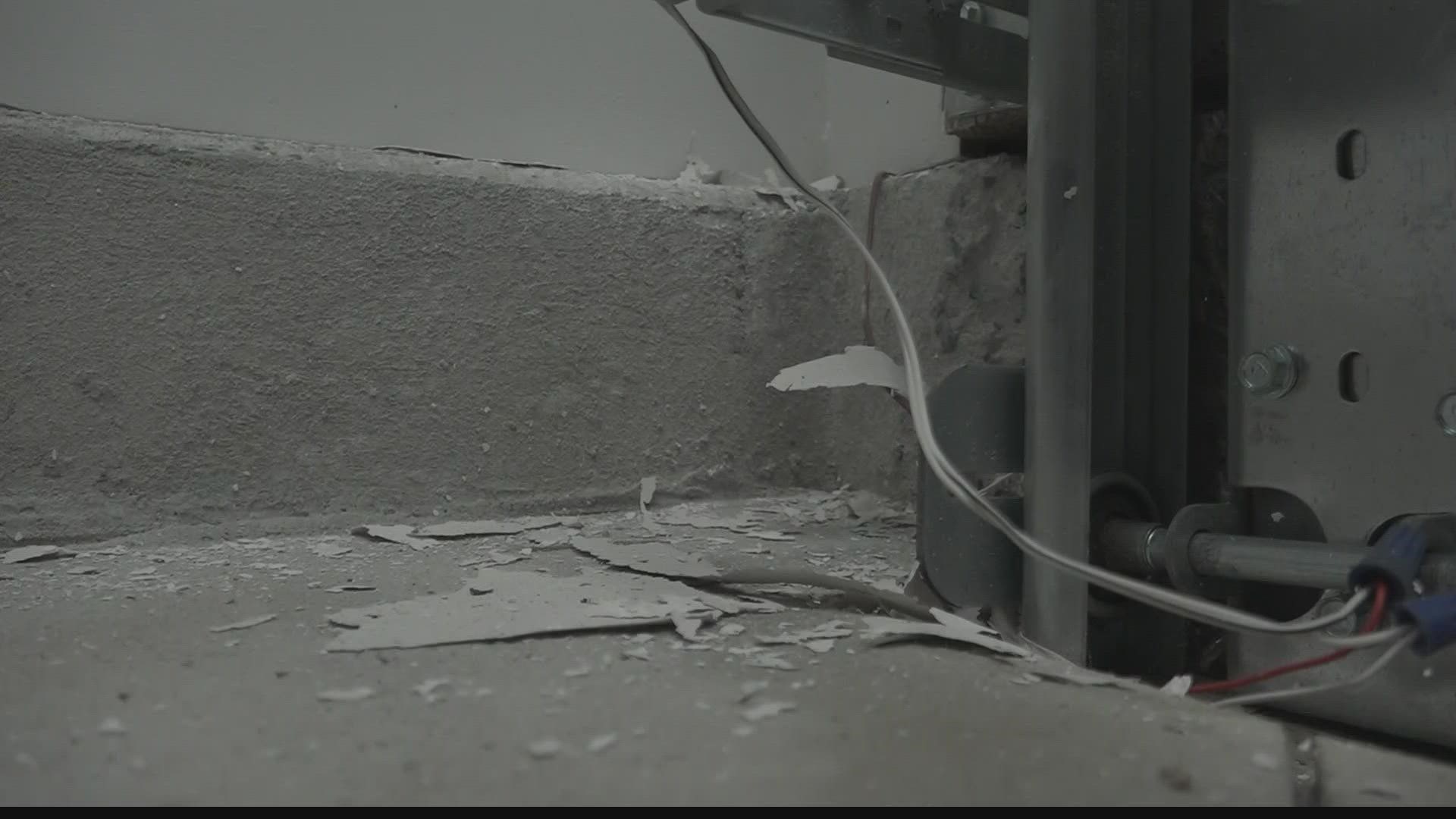 Crooked windows and outlets, chipped paint, and cracks in the concrete are issues a Fernandina Beach homeowner has been trying to get fixed for more than two months.