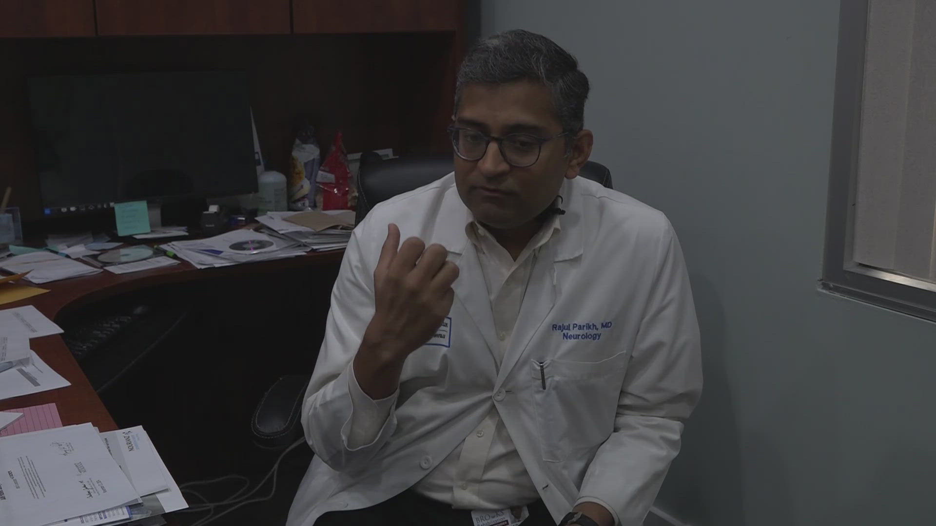 Dr. Rujal Parikh broke down Trevor Lawrence's body movement after illegal hit that caused concussion.