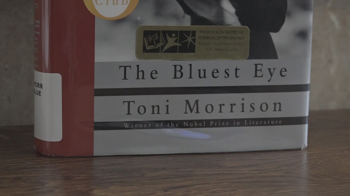 Nassau County School District sued for removing books - Vimarsana News