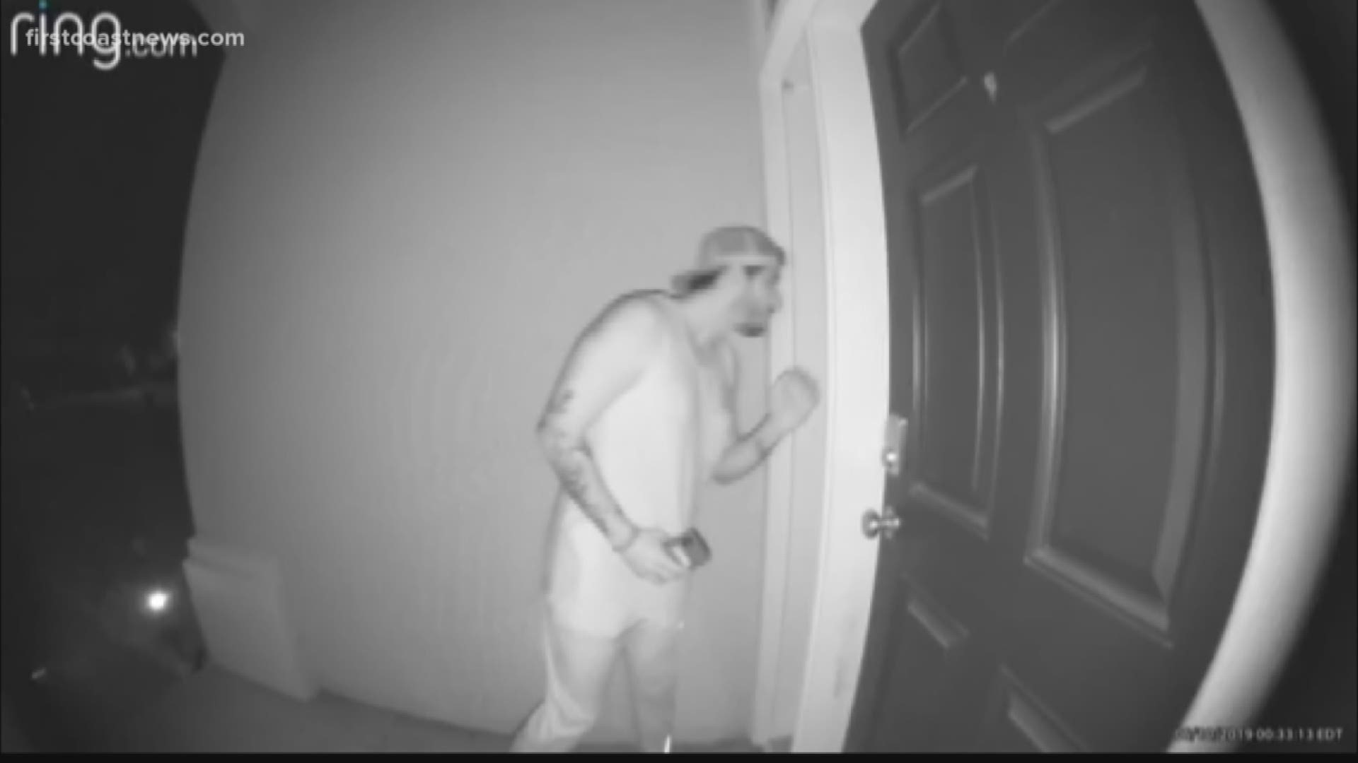 Suspected Peeping Tom Caught On Camera Firstcoastnewscom