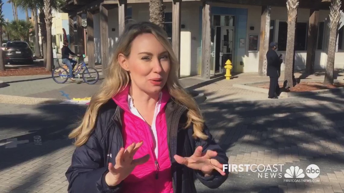 Katie Jeffries gives us a live look at runners in Jacksonville Beach during the 26.2 DONNA Marathon
