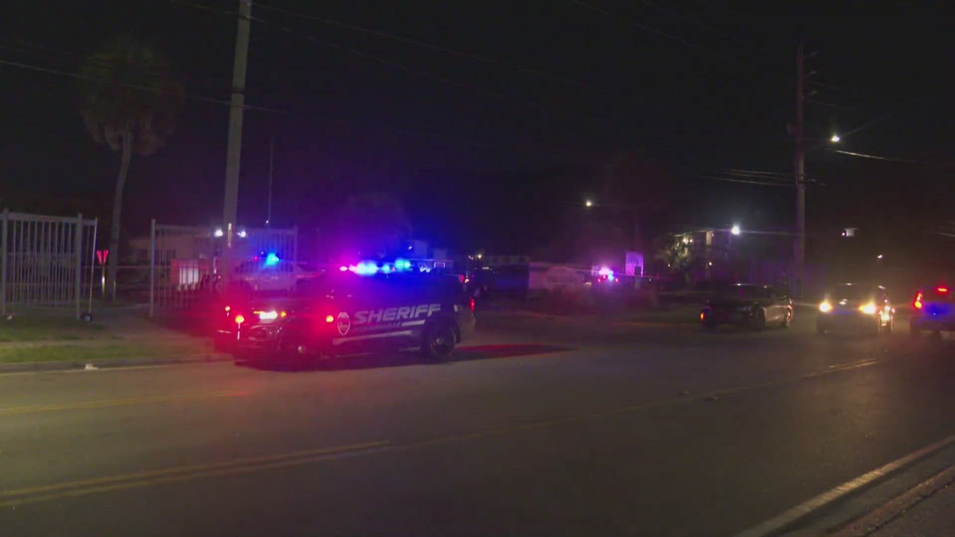 Community reacts to quadruple shooting at Vista Landing in Jacksonville ...