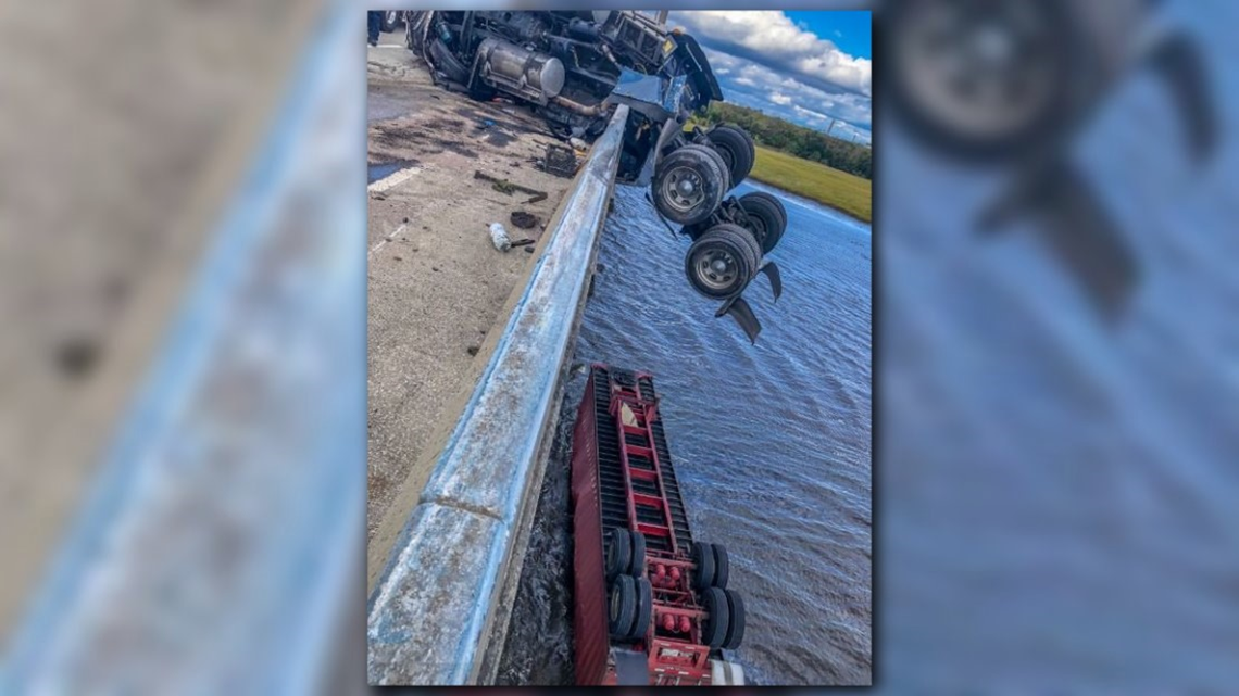 Fhp Careless Driving Lead To Four Vehicle Dames Point Bridge Wreck 8131