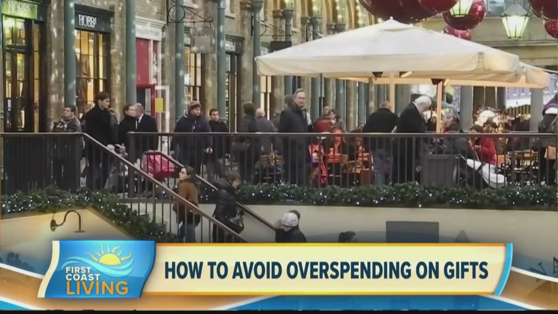 Nobody wants to overspend during the holidays!