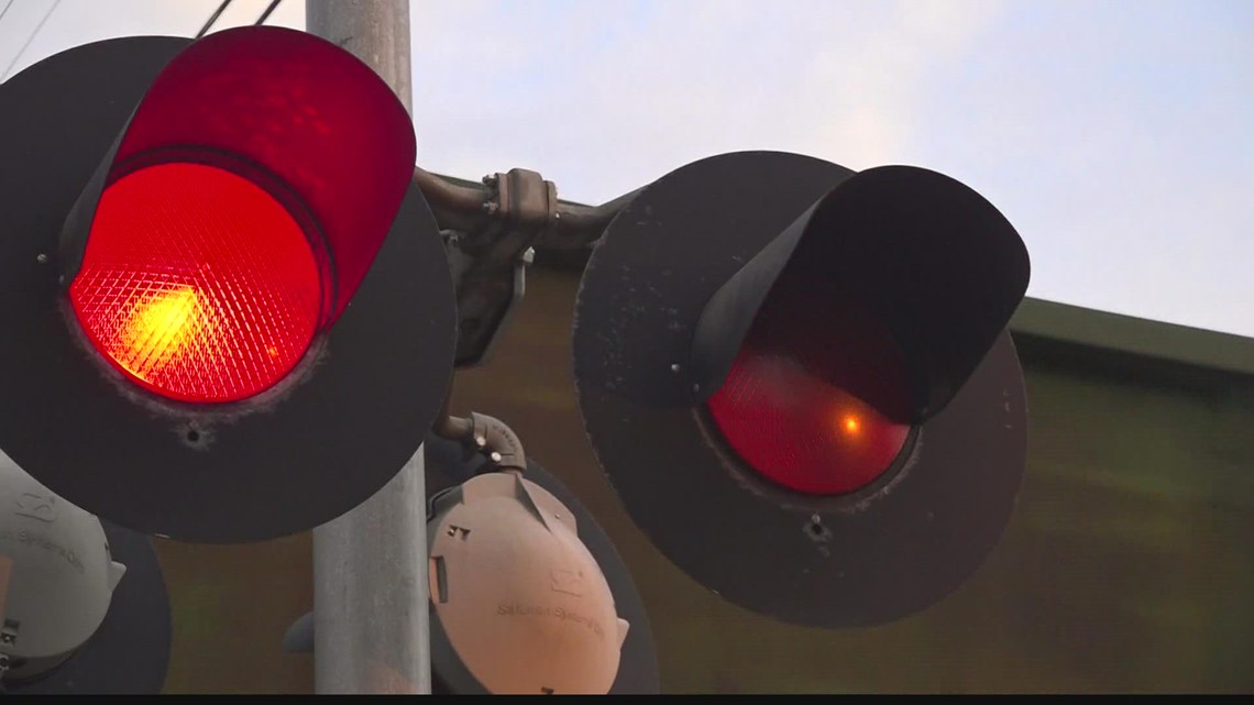 Potential railroad strike could cost the country more than $2 bil - Vimarsana News