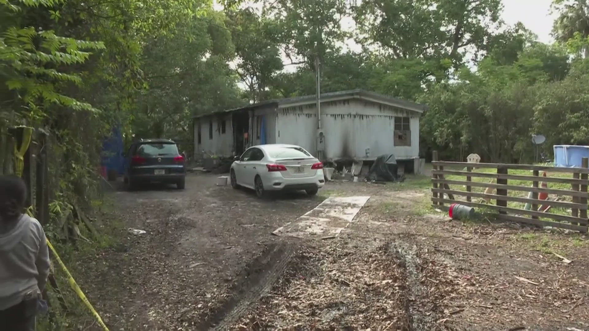 The Putnam County Sheriff's Office says a 1-year-old, 7-year-old and an adult woman were taken to the hospital. A firefighter sustained minor injuries.