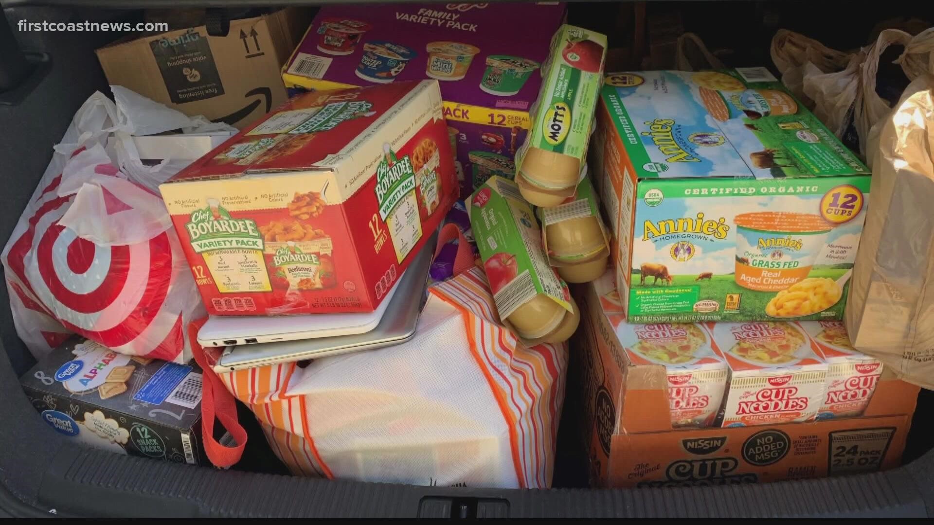 With just two weeks until Christmas, a Clay County mom and her organization are on a mission to help make the holidays merry for hundreds of kids on the First Coast.