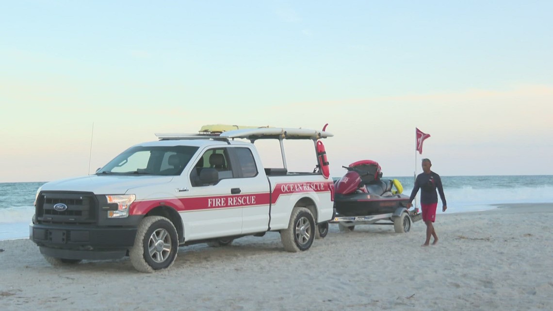 Police, rescue crews at Fernandina Beach after finding body of missing