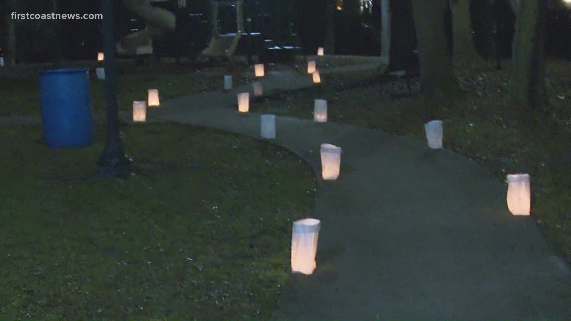 Neighbors in the Riverside and Avondale neighborhoods have been lighting up their streets since 1984.