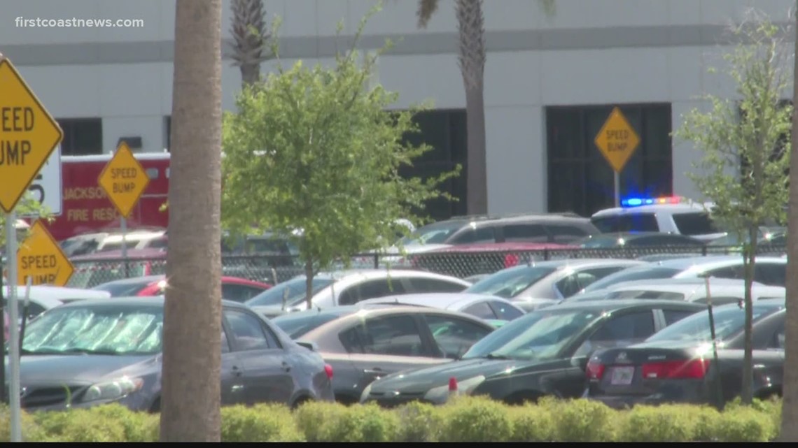 Man shot, killed while applying to Amazon facility in Jacksonville's