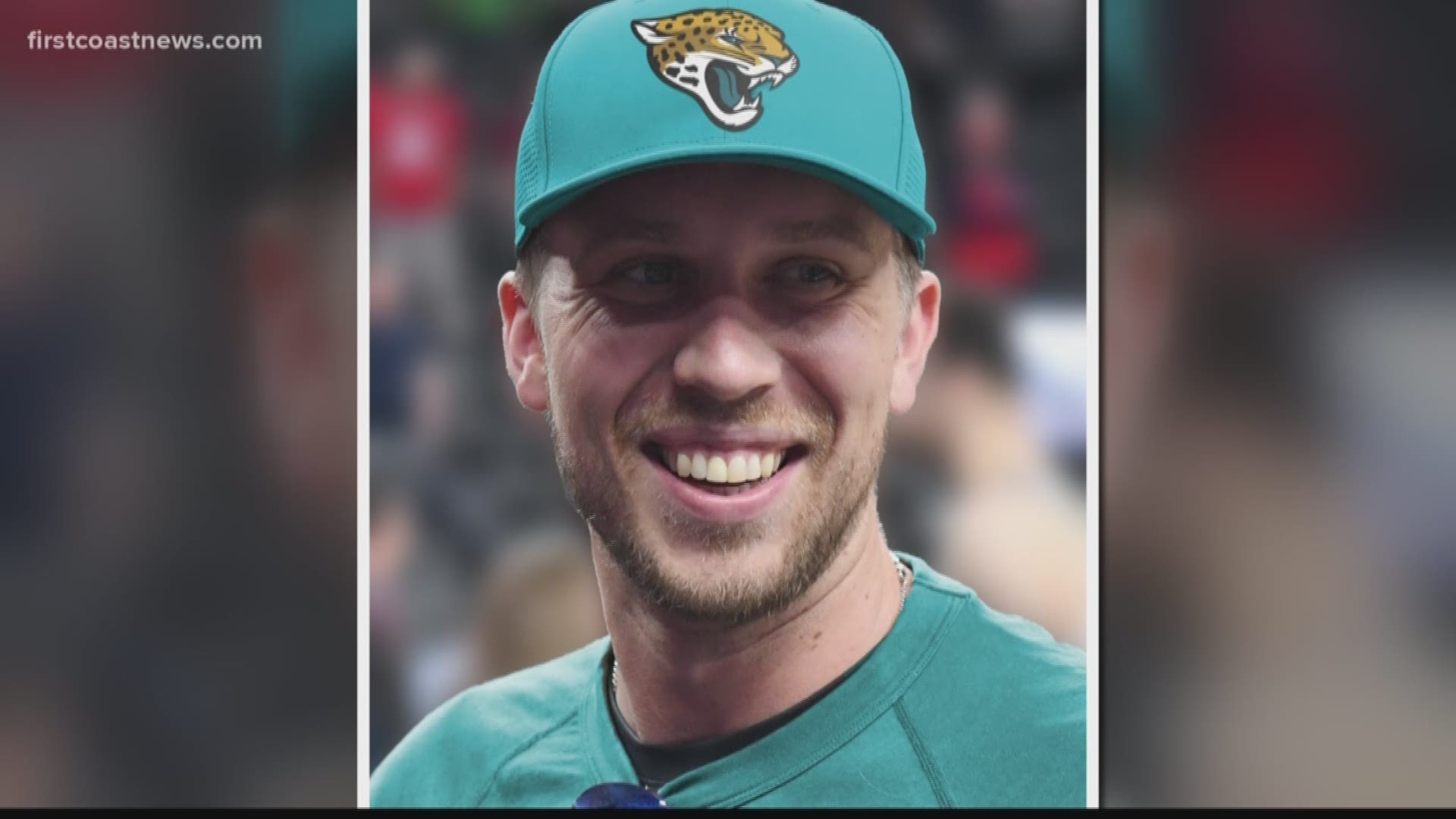 The Jacksonville Jaguars are signing former Super Bowl-winning quarterback Nick Foles to a contract, the NFL Network reported.