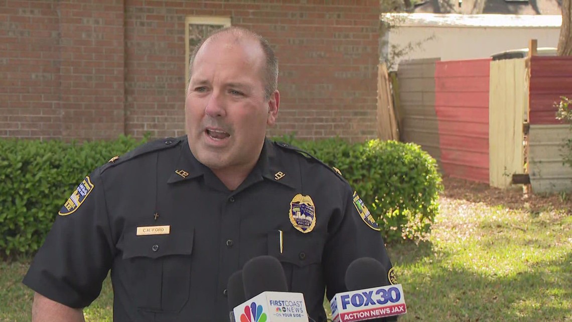 Jacksonville police lockdown First Coast High School after 911 caller