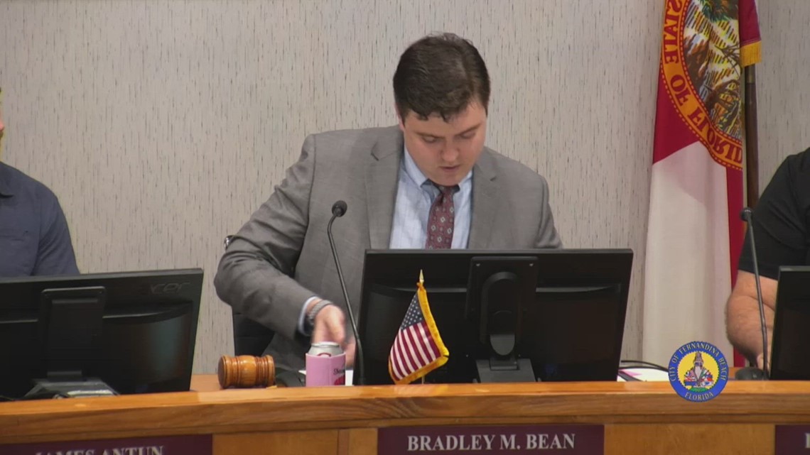 Fernandina Beach mayor says Pride festival will go on despite public criticism - Vimarsana News
