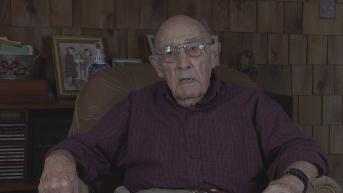 Navy veteran recalls time serving on hospital ship - Vimarsana News
