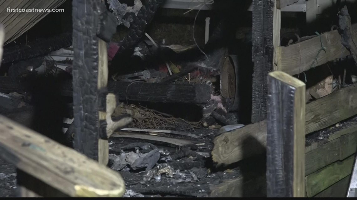 Middleburg mother struggling after her house burned down on New Year's Eve - Vimarsana News