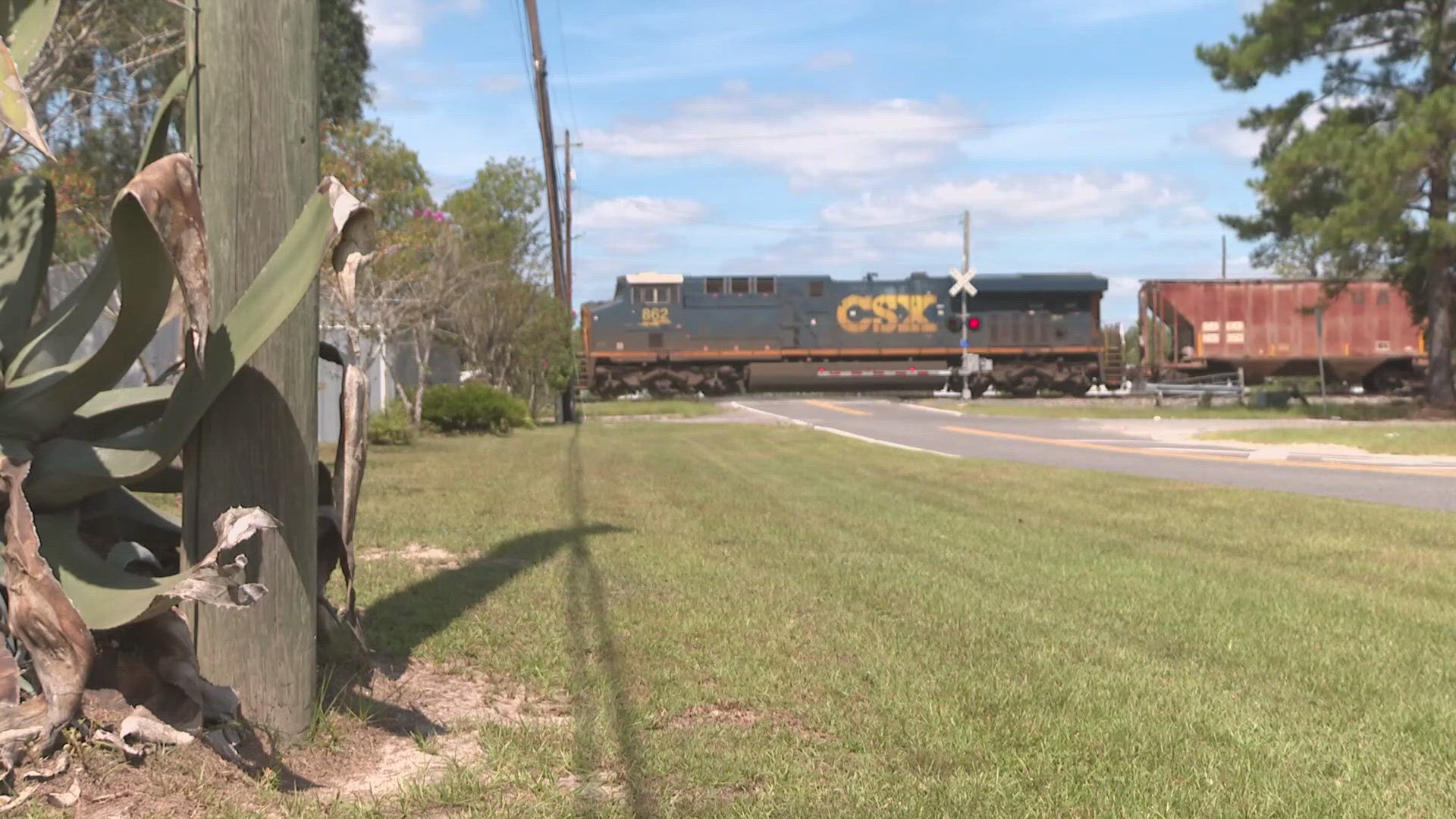Oak Ridge neighbors get relief as Timber Lane Extension soon adds a second entrance, easing train blockages and safety concerns. 