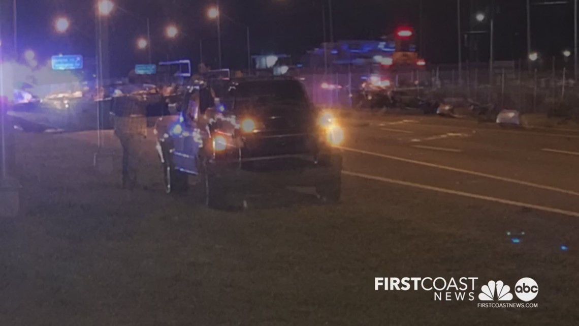 At least 1 dead, another seriously injured in crash on Arlington ...