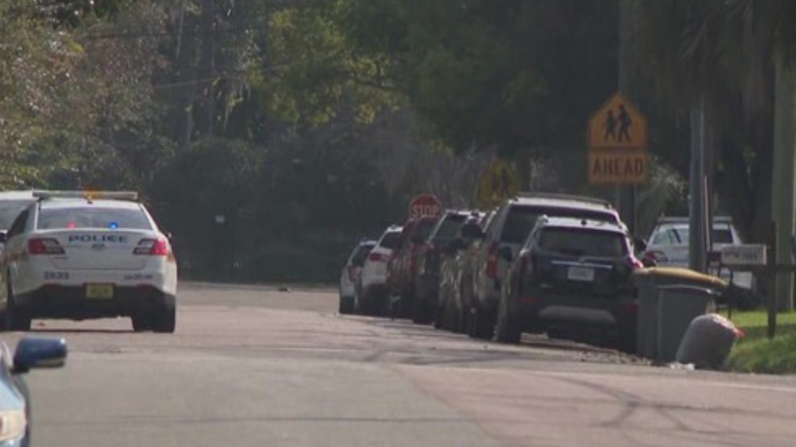 Ruth Upson Elementary school on lockdown Monday - Vimarsana News