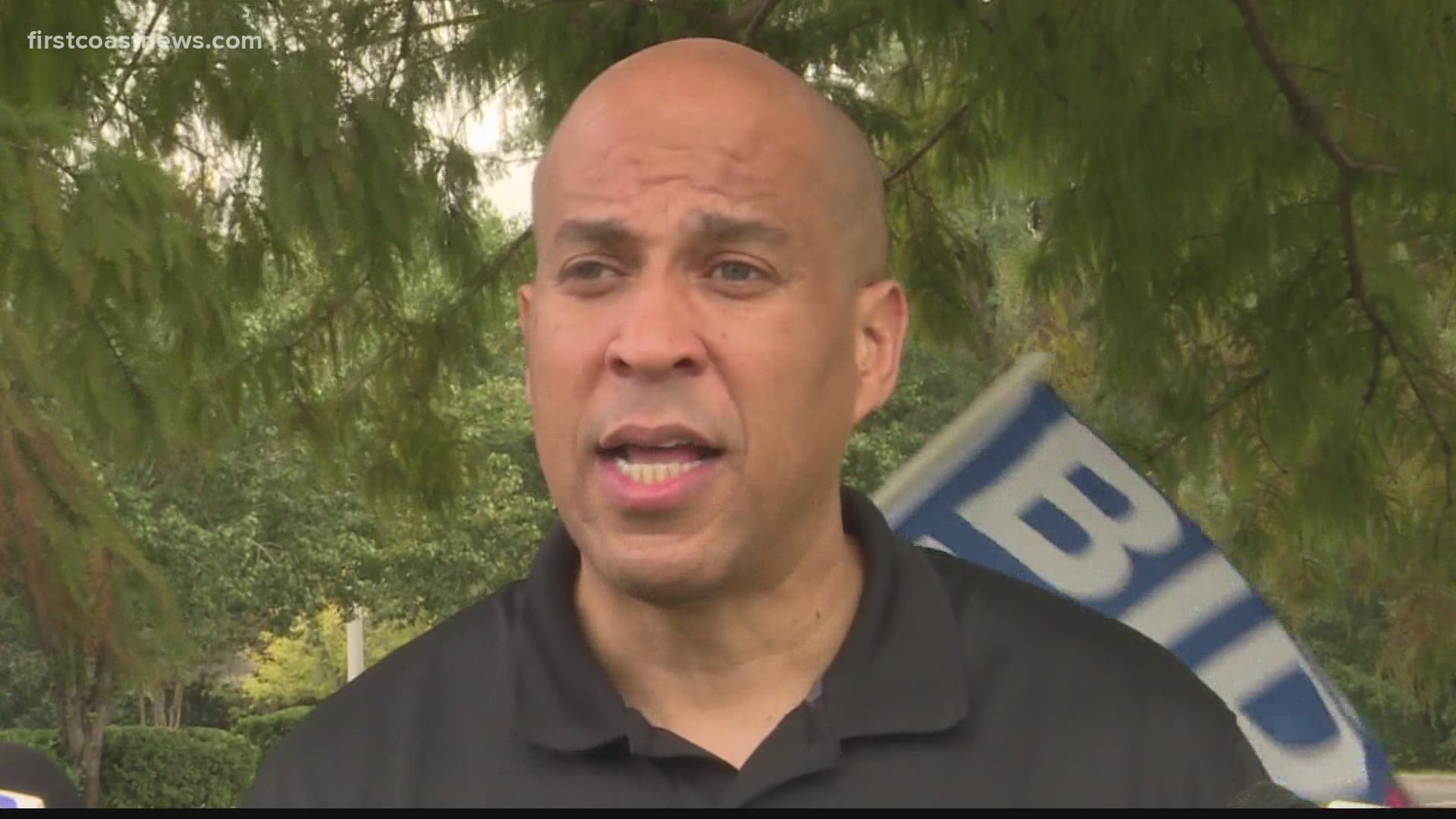 Senator Cory Booker stopped at an early voting site at a Get Out the Vote event.
