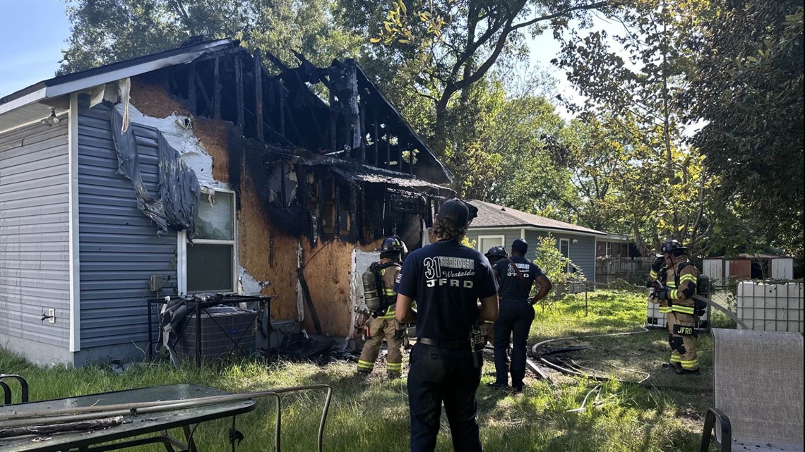 Suspicious House Fire Incident To Jacksonville Home | Firstcoastnews.com