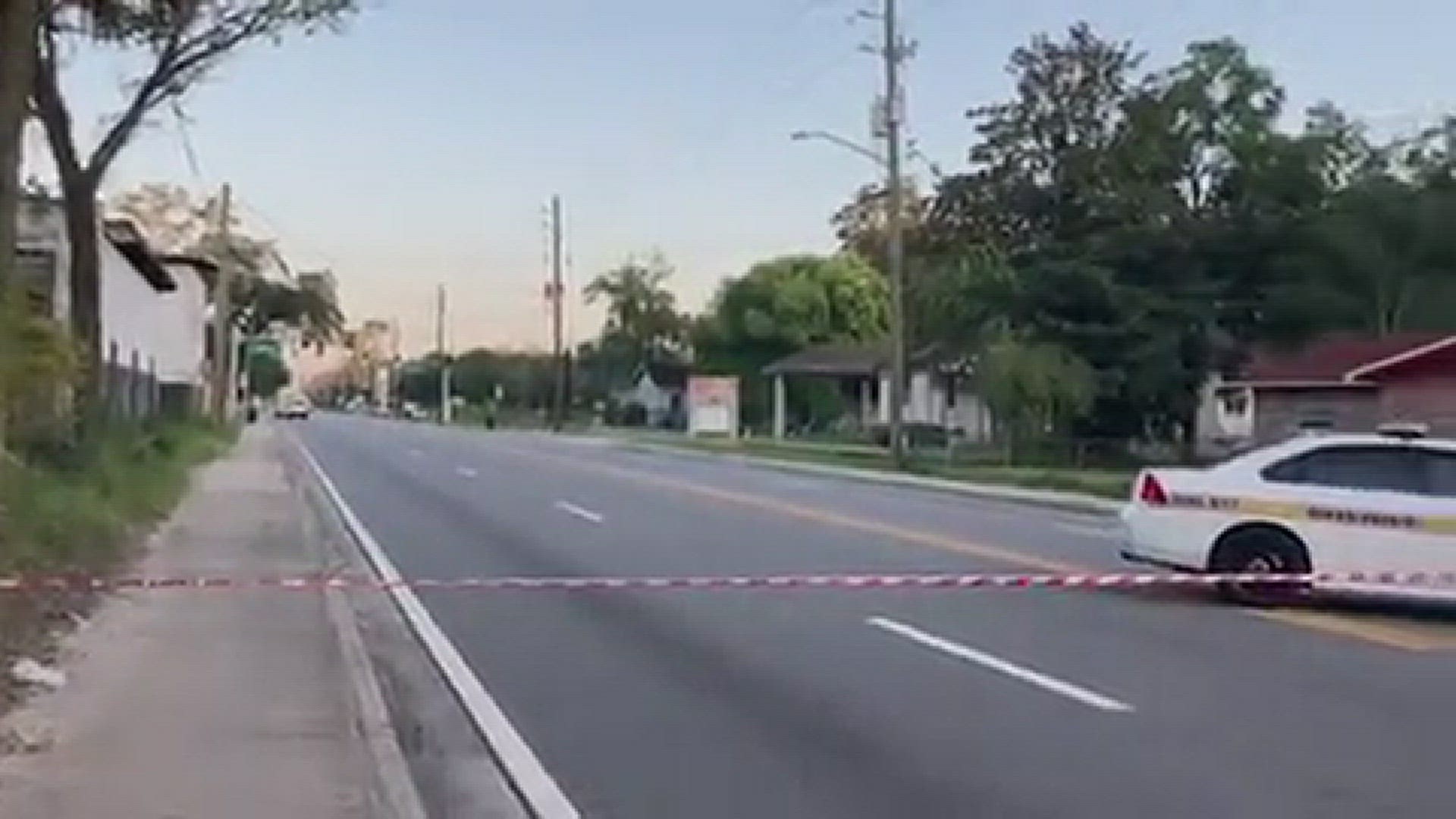 Police are still on Kings Rd. Sunday morning after the racially-motivated mass shooting took place at Dollar General on Saturday.
Credit: Atyia Collins