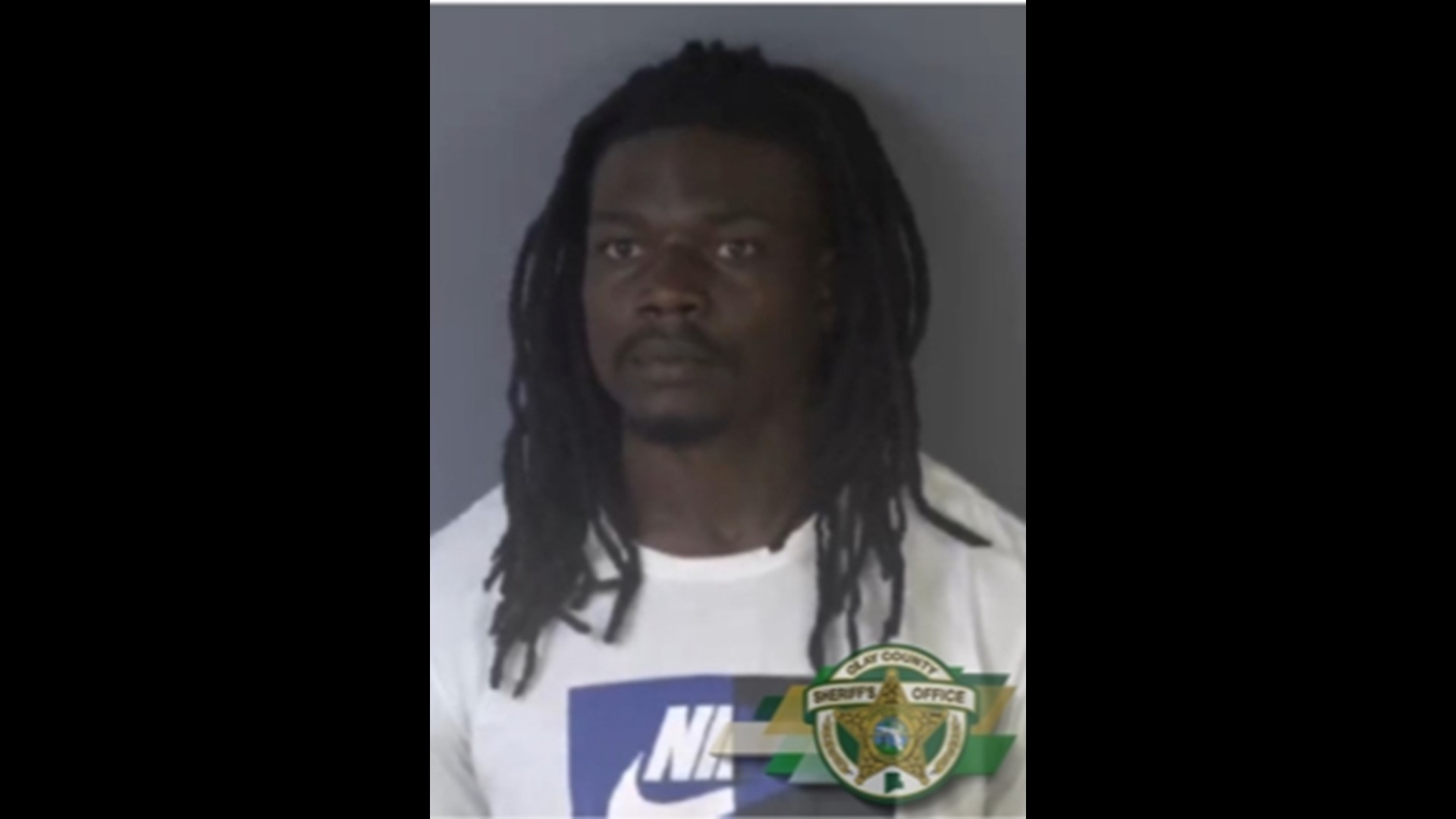 Man charged with battery on deputy after altercation at Orange Park ...