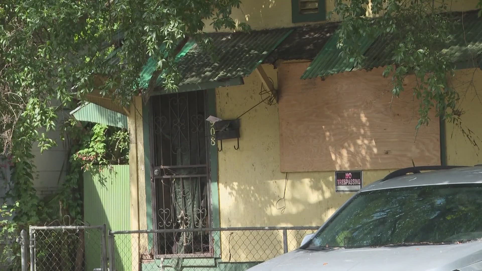 Neighbors and councilmembers call for action on abandoned houses as JSO said a man was beaten to death in a vacant Eastside home.