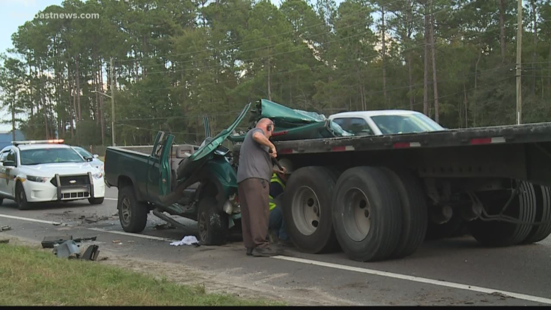 1 person seriously injured in crash on the Westside