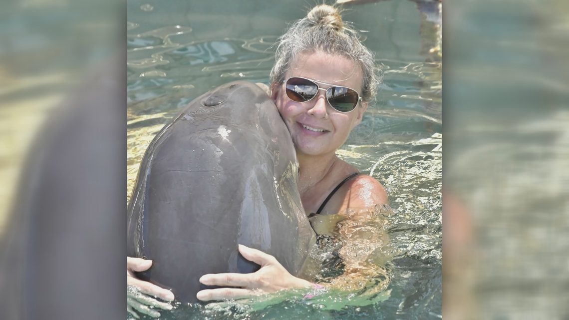 Slain victim's mother speaks at Florida Capitol after lawmakers pass domestic violence bill