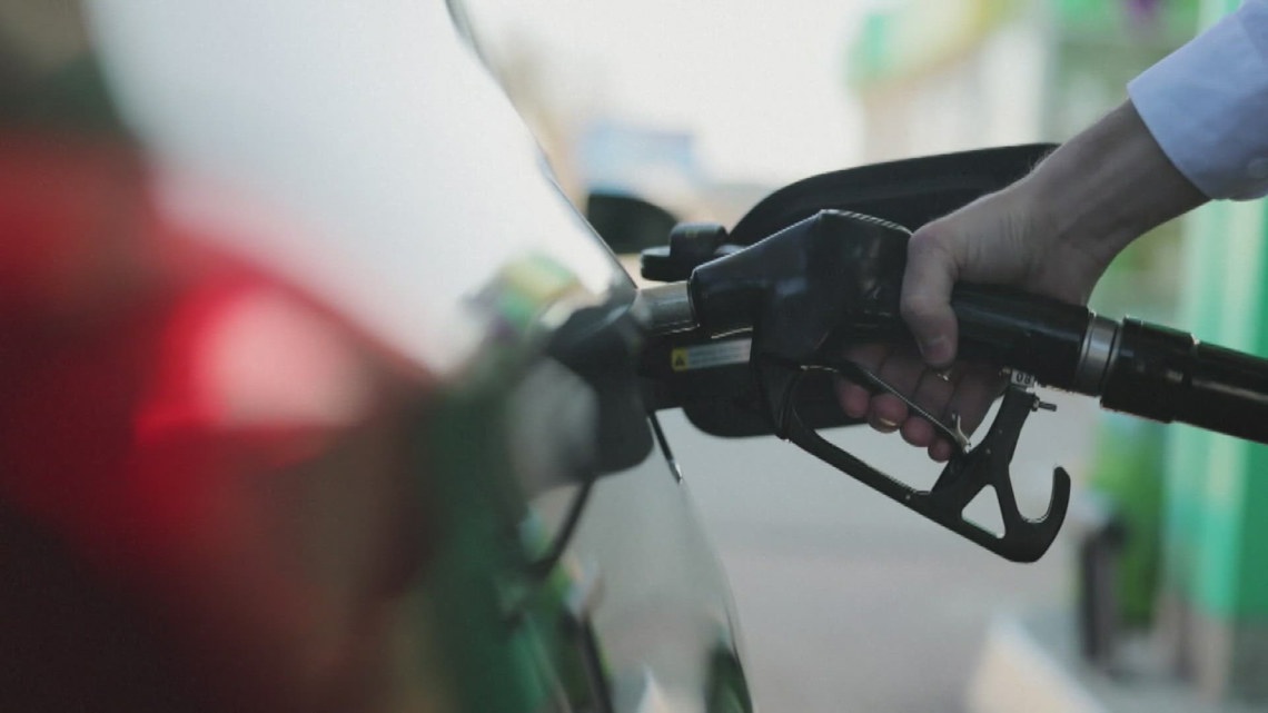 Experts predict lower gas prices in 2025 | firstcoastnews.com