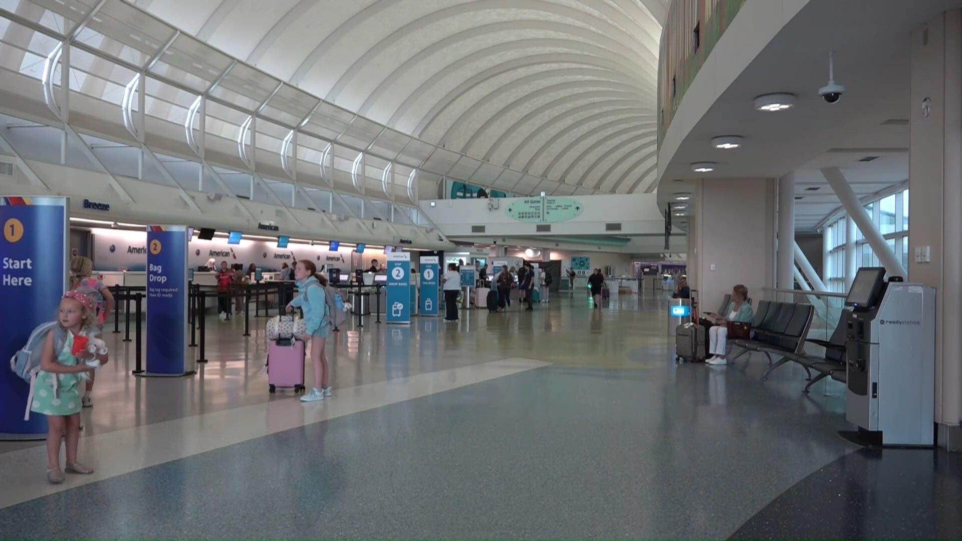 Labor Day weekend wraps up at Jacksonville International Airport as travelers head home
