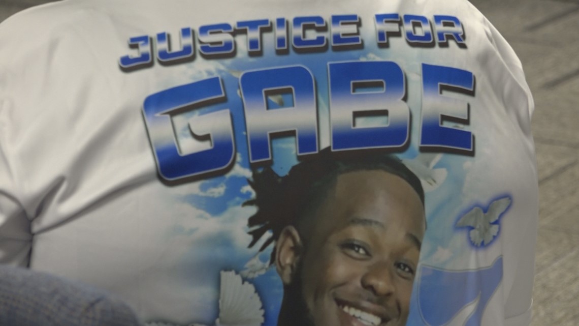Family of 23-year-old man killed in Jacksonville wants justice - Vimarsana News
