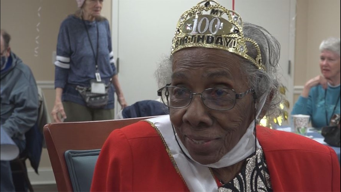 Florida woman celebrates her 100th birthday | firstcoastnews.com - Vimarsana News