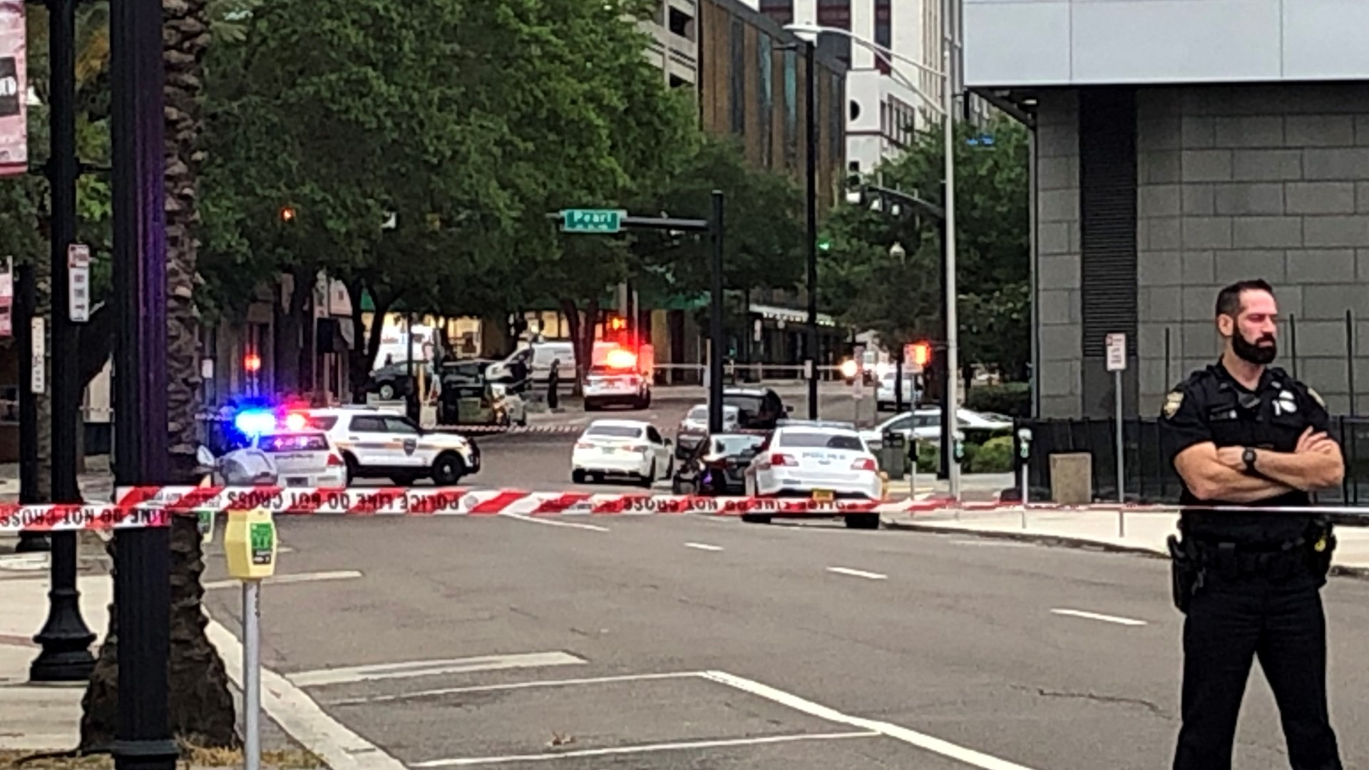 Heavy police presence in Downtown Jacksonville near Whispers