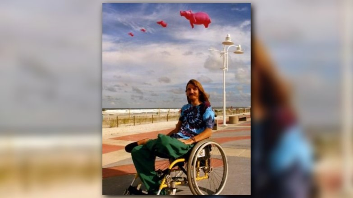 Jacksonville kite shop owner’s life remembered with first annual kite